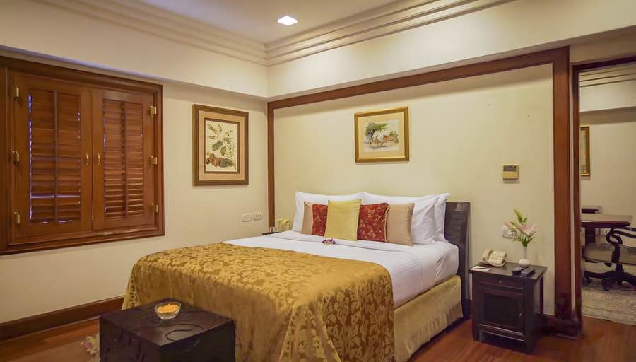 Luxury Accommodation - Club Suites