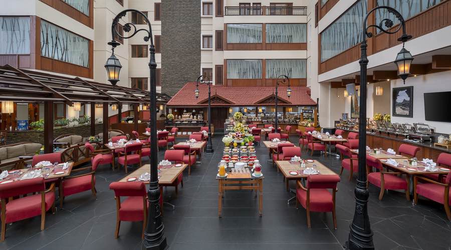 Luxury Dining - Sidewalk Cafe & Bar